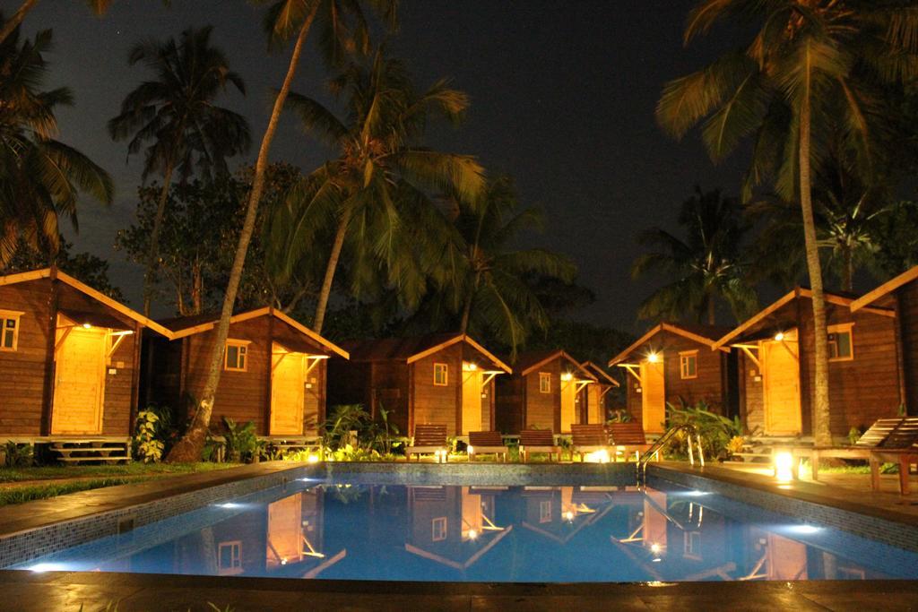Bay 15 Hotel Panaji Exterior photo