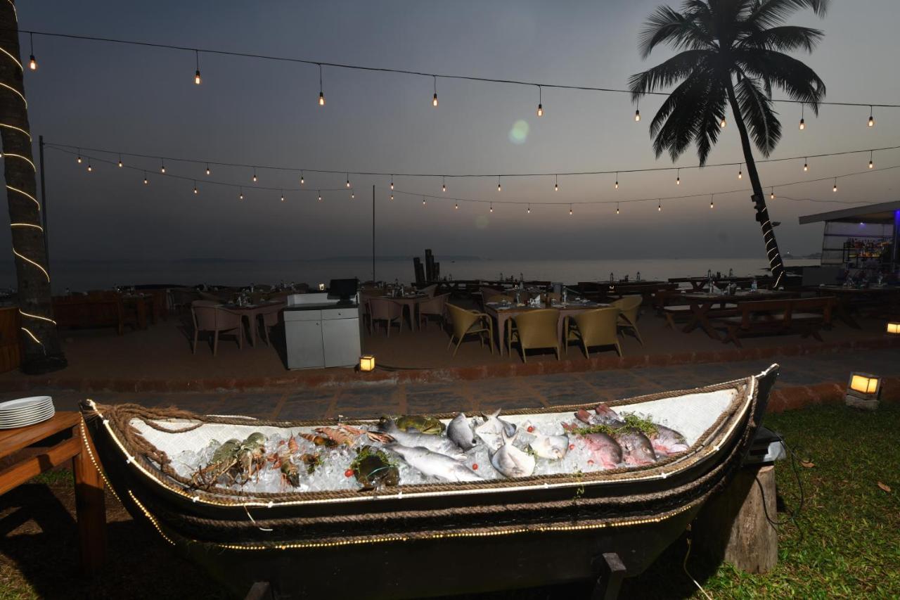 Bay 15 Hotel Panaji Exterior photo